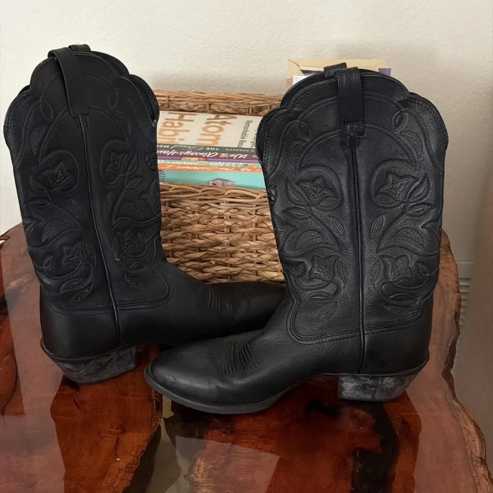 Women’s Black Ariat Heritage Boots